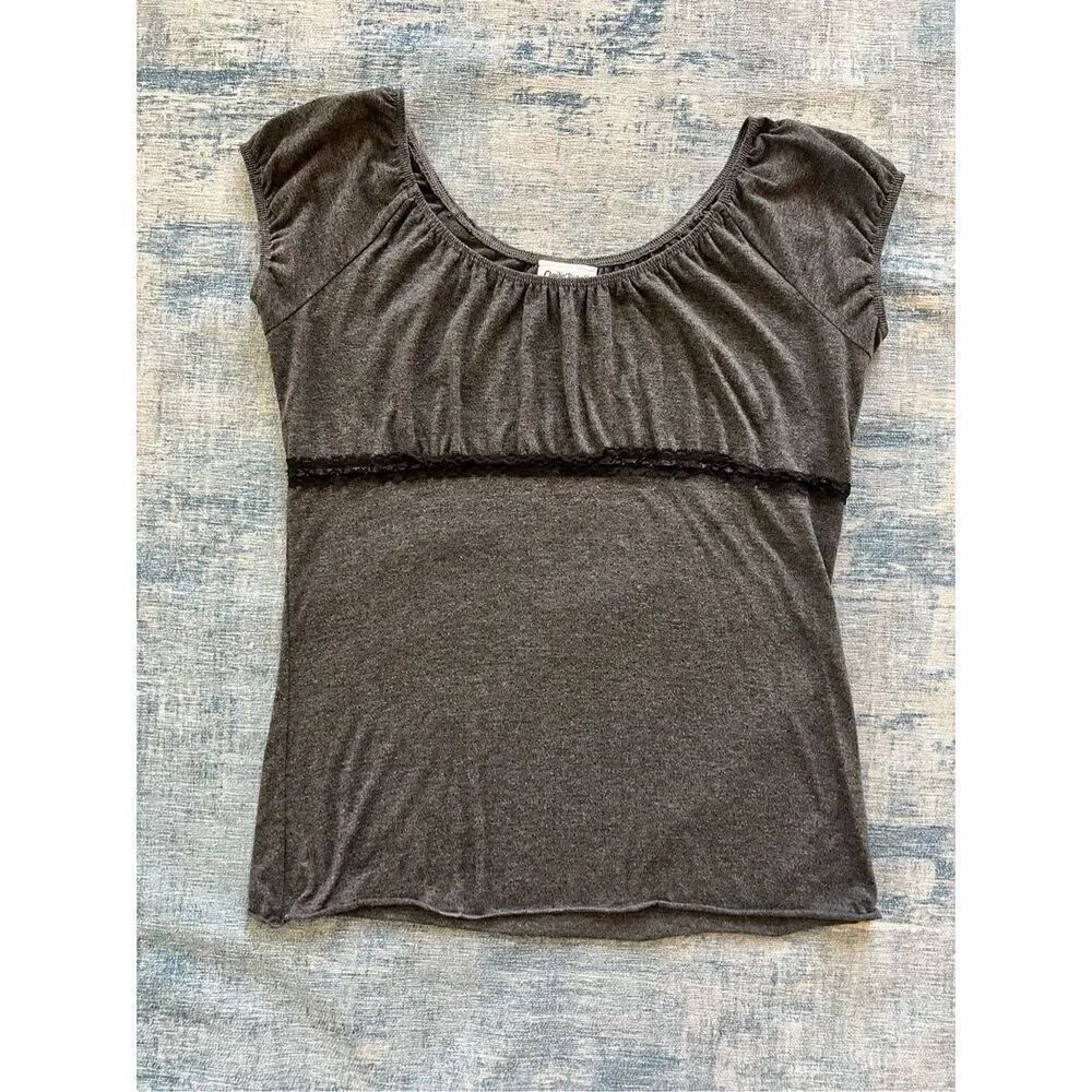 Claudia Richard Gray Black Ribbon Lace Accent Short Sleeve Tee Medium
